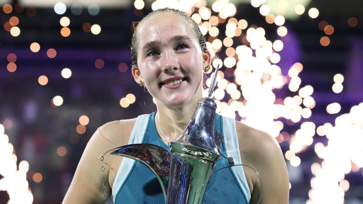 Mirra Andreeva, die jüngste Gewinnerin eines WTA 1000