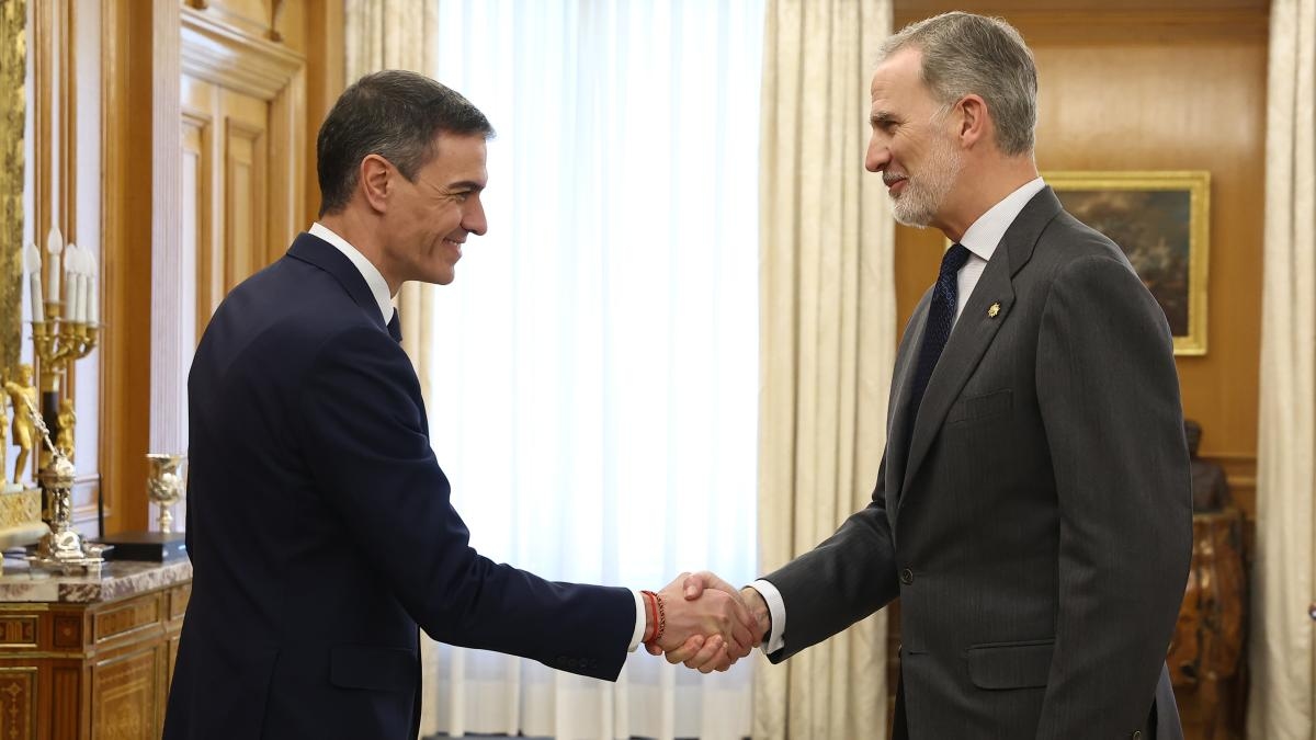 Kral, Ulusal Güvenlik Konseyi'nin olağanüstü toplantısına başkanlık ediyor
