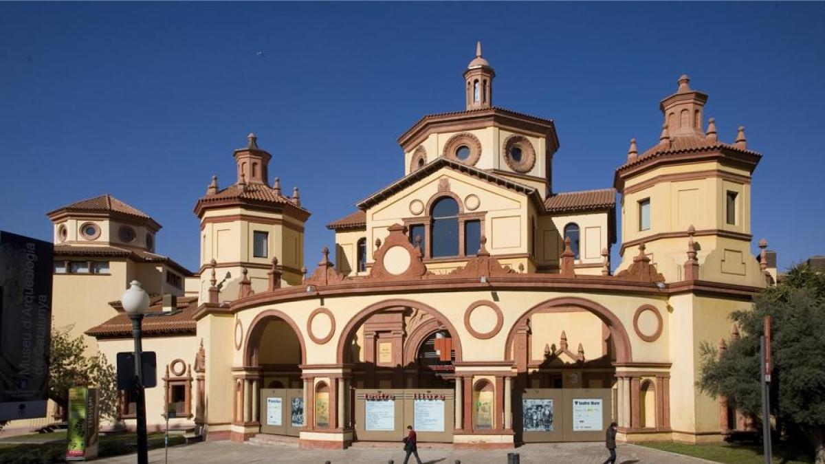 Loving the Teatre Lliure: fifty years!