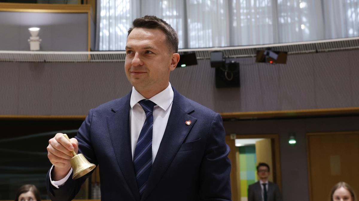 Rząd podtrzymuje zamiar promowania języka katalońskiego w UE pomimo wczorajszego niepowodzenia.