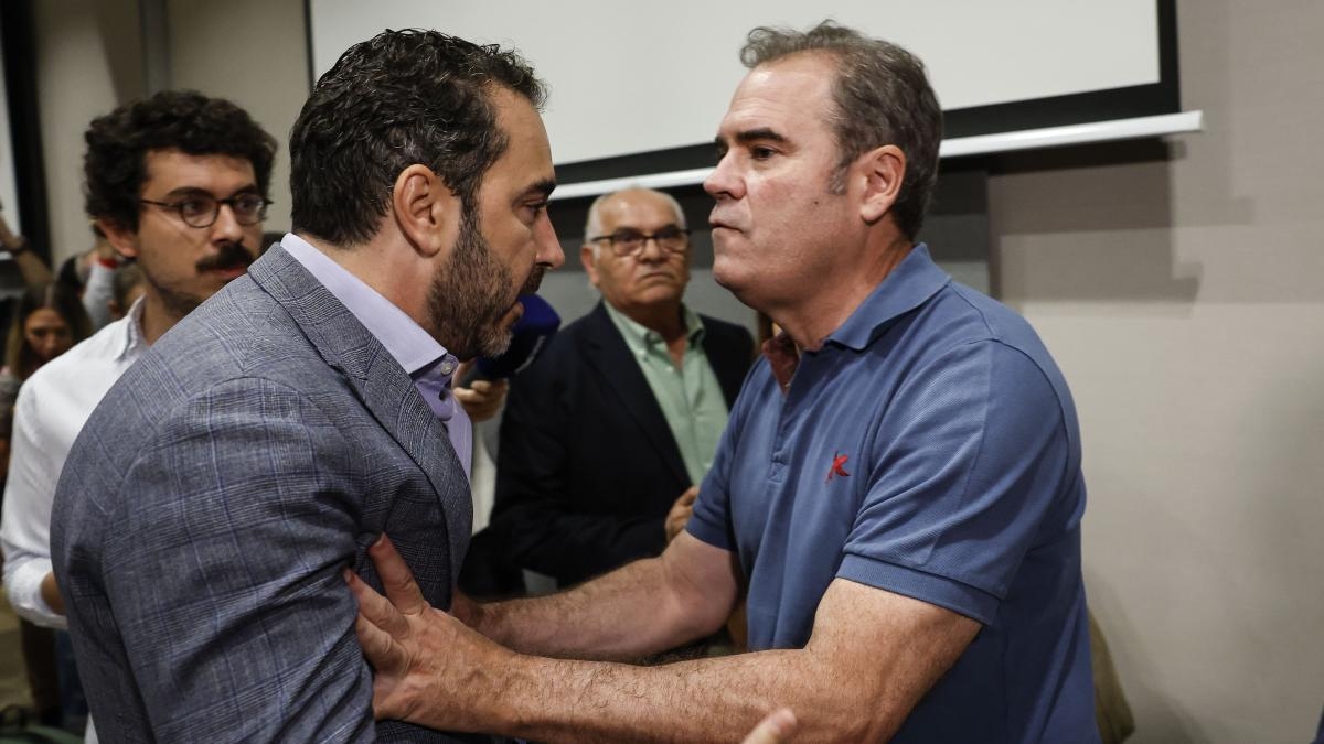 O vômito nacional do banheiro