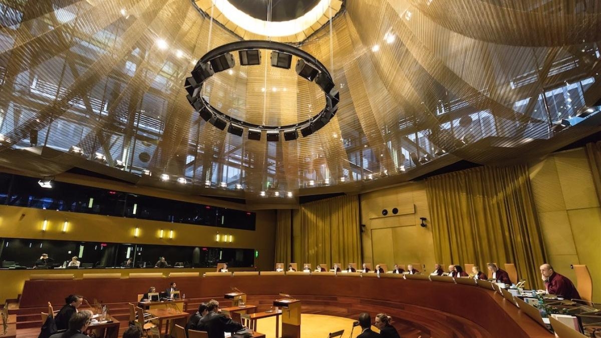 Bruselas critica la amnistía pero alega que no afecta a los intereses de la UE