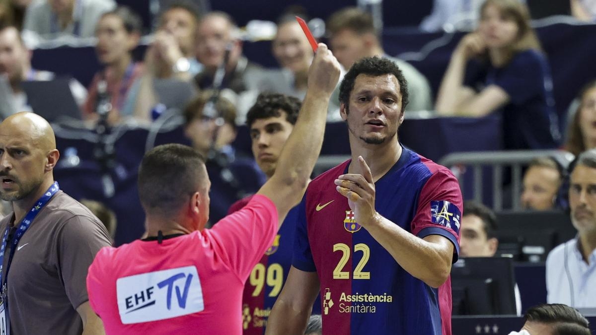 A terrible refereeing situation keeps Barça out of the fight for its 13th Champions League title.
