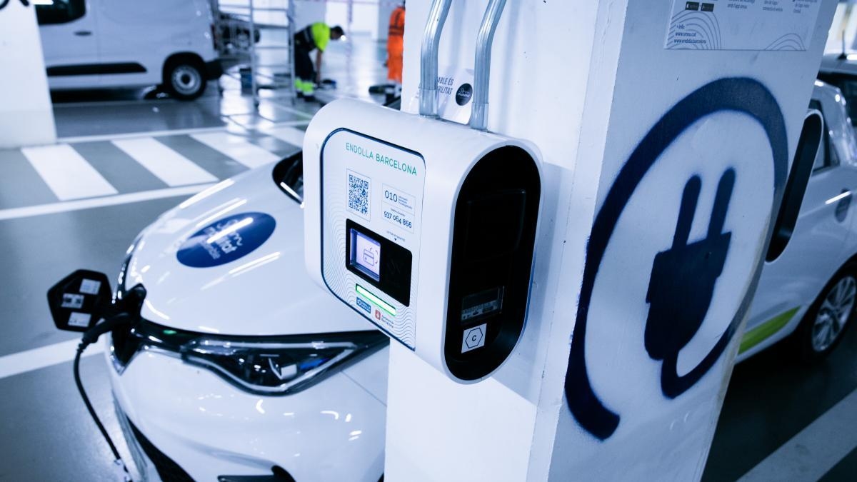 Il paradosso della ricarica delle auto elettriche