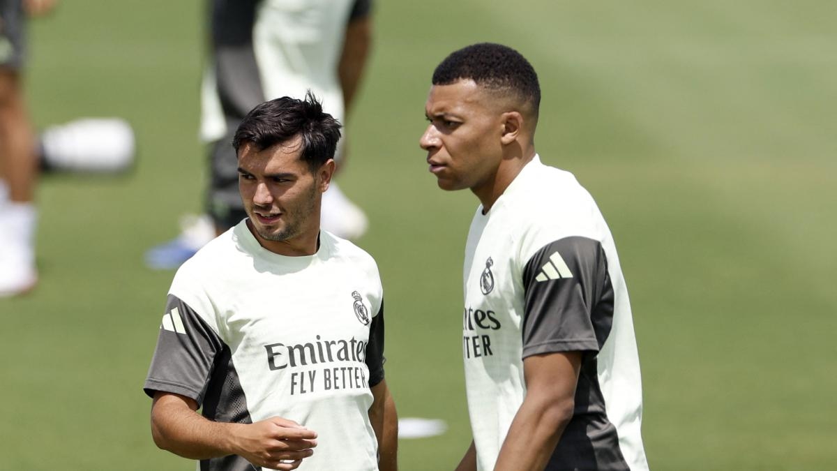 The least-needed Mbappé arrives in time to push Real Madrid into the semi-finals.