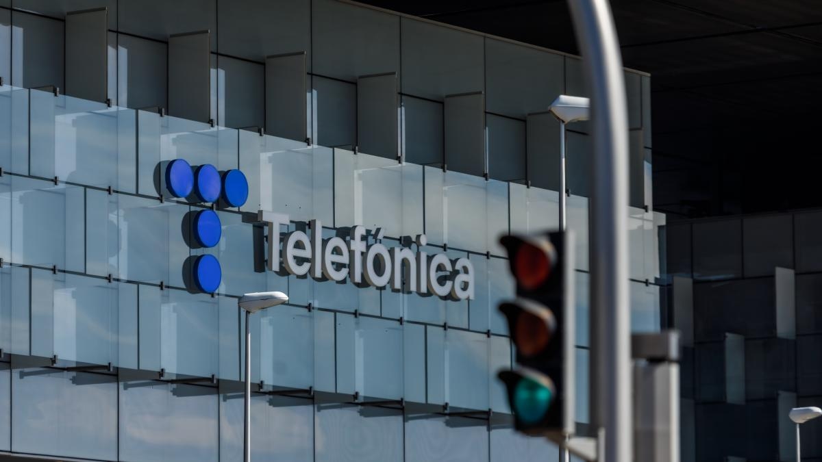 La empresa media madrileña factura un 87% más que la catalana