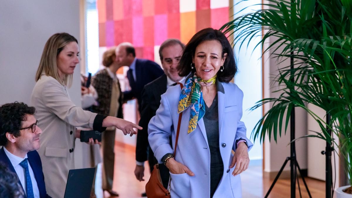 Santander, Sabadell'i satın alma teklifiyle İspanya ve Birleşik Krallık'taki varlığını yeniden tanımlayacak.