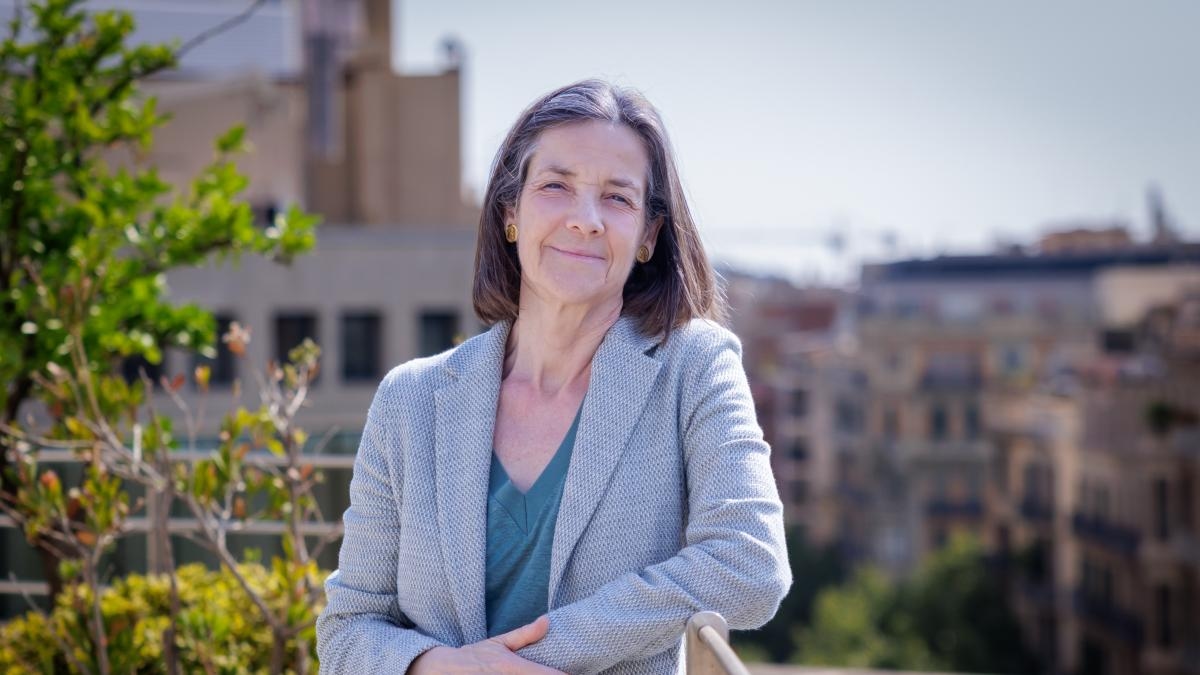 Teresa Garcia-Milà: "Jongeren trekken weg omdat er in Catalonië weinig hooggekwalificeerd werk is."