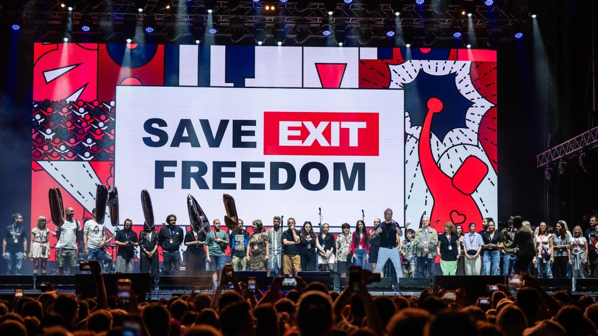 Exit, el festival que incomoda al poder en Serbia, se enfrenta a su posible exilio