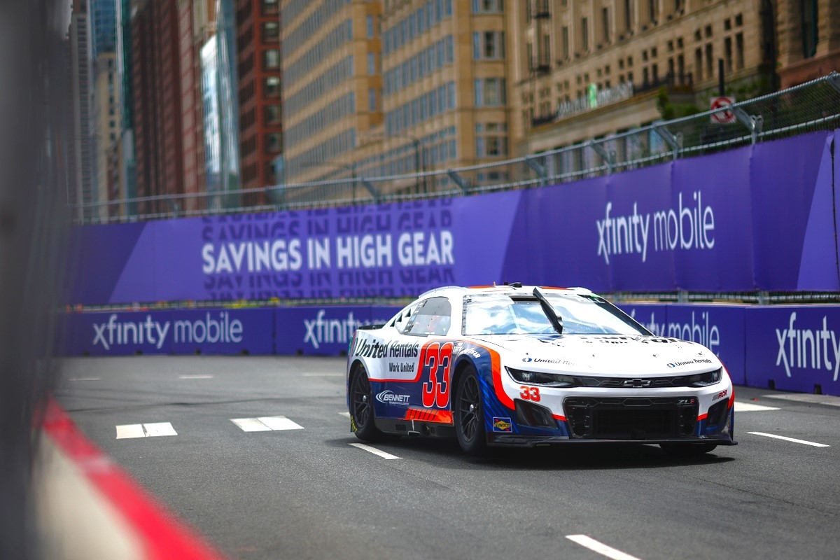 Shane Van Gisbergen Keeps Chevrolet Undefeated in the Chicago Street Race