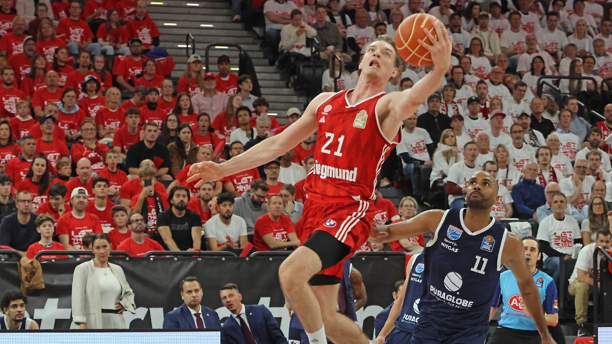 Alba lags behind: Bayern basketball players make a confident start to the playoffs