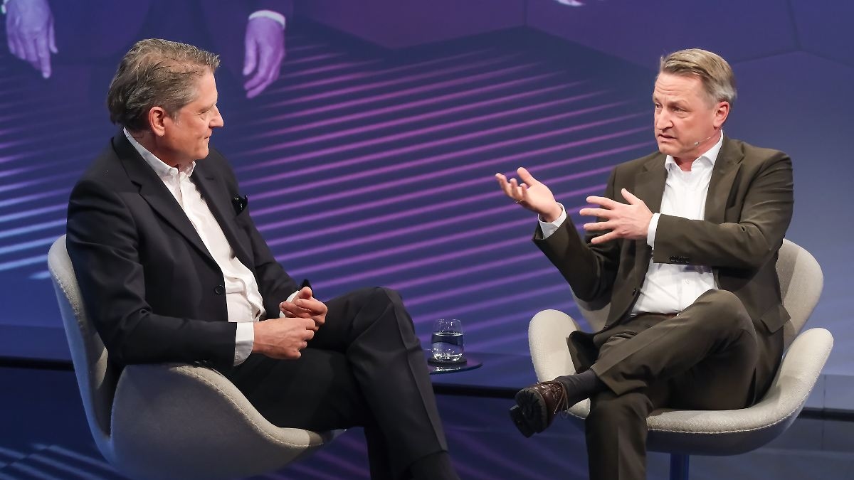 Programa de entrevistas sobre o governo no Maischberger: Merz, AfD e o "Trump variável"