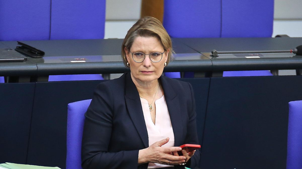 Prolongation oui, expansion non : Hubig accepte des concessions sur le contrôle des loyers