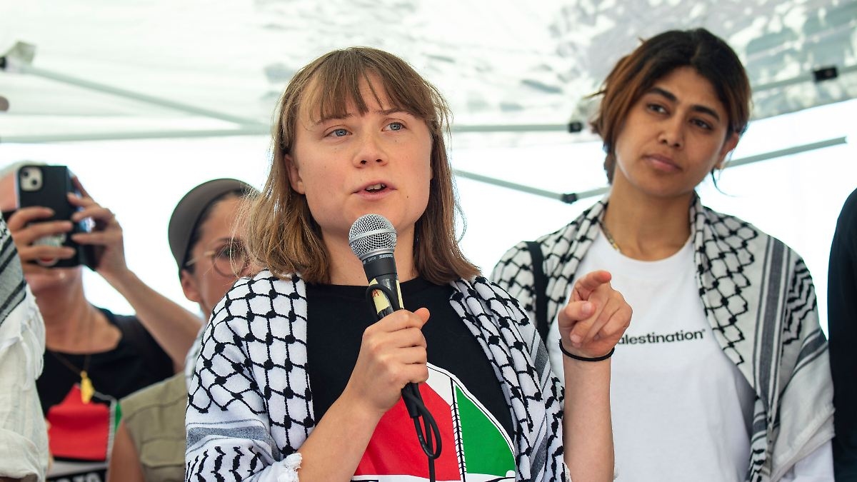 Yelkenli geminin yanaşmasına izin verilmiyor: Rapor: İsrail, Greta Thunberg'in Gazze'ye girmesine izin vermiyor