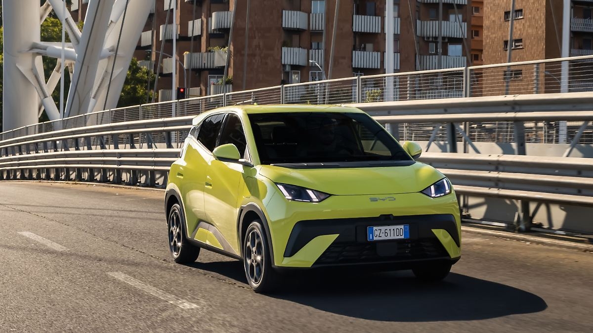 Nuova ondata di auto economiche: prezzi in calo: cinque piccole auto elettriche a prezzi accessibili
