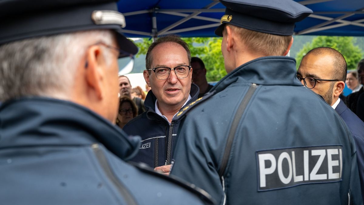 "Nunca había experimentado esto antes": las tácticas de Dobrindt podrían resultar fatales para los guardias fronterizos