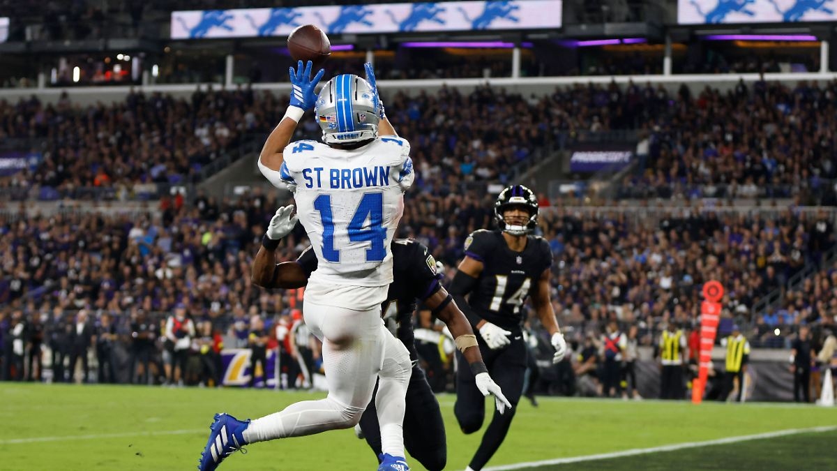 Prochaine victoire des Lions de Détroit : la star allemande de la NFL Amon-Ra St. Brown remporte les gros points