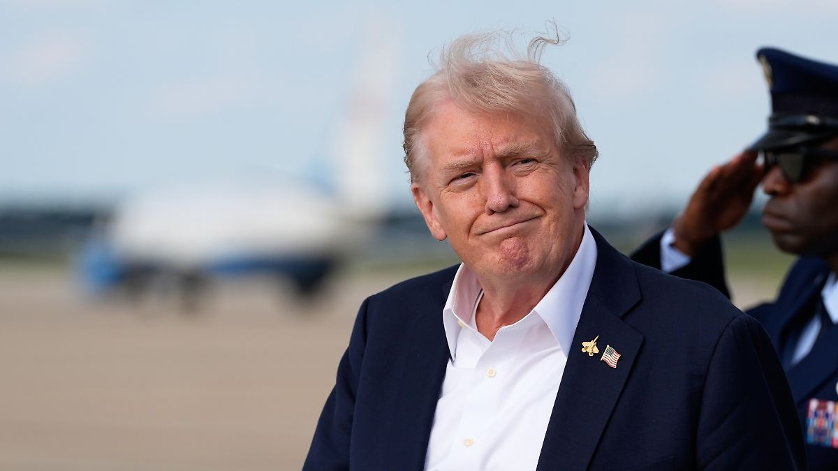 Sadece üç yargıç karşı çıktı: Yüksek Mahkeme, Trump'ın dış yardımları dondurmasına izin verdi