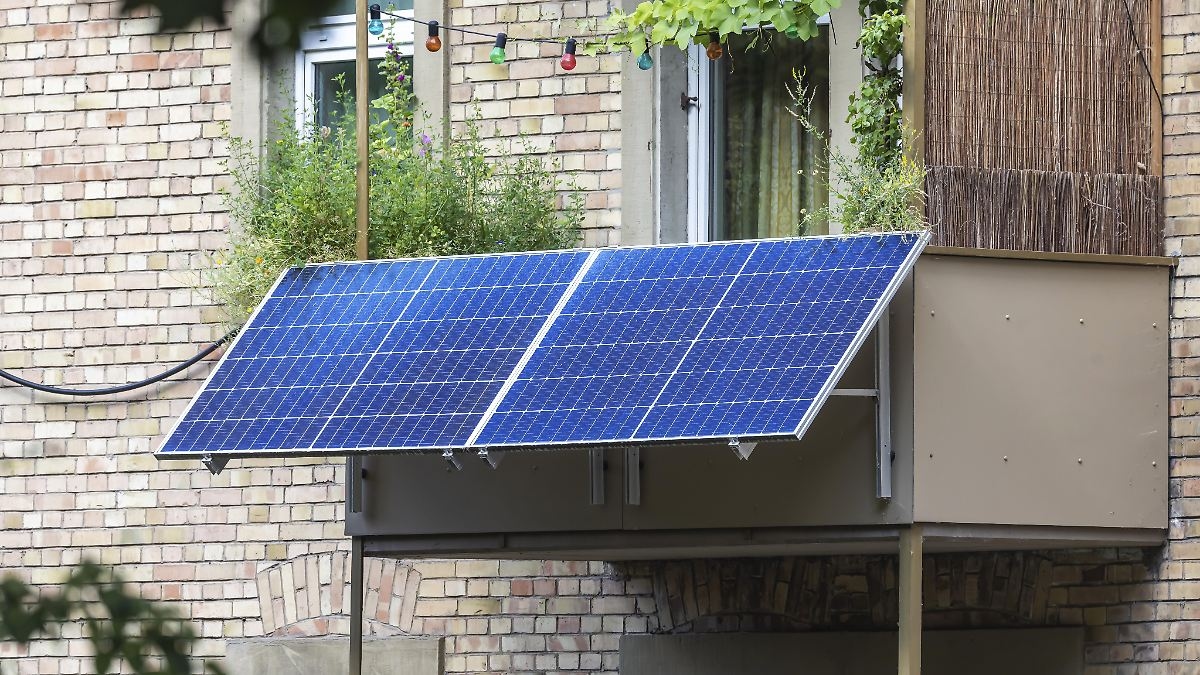 Balkon santrali siyaseti alt etti: "Bu devrimi kim yasaklamalı? Elektrik polisi mi?"