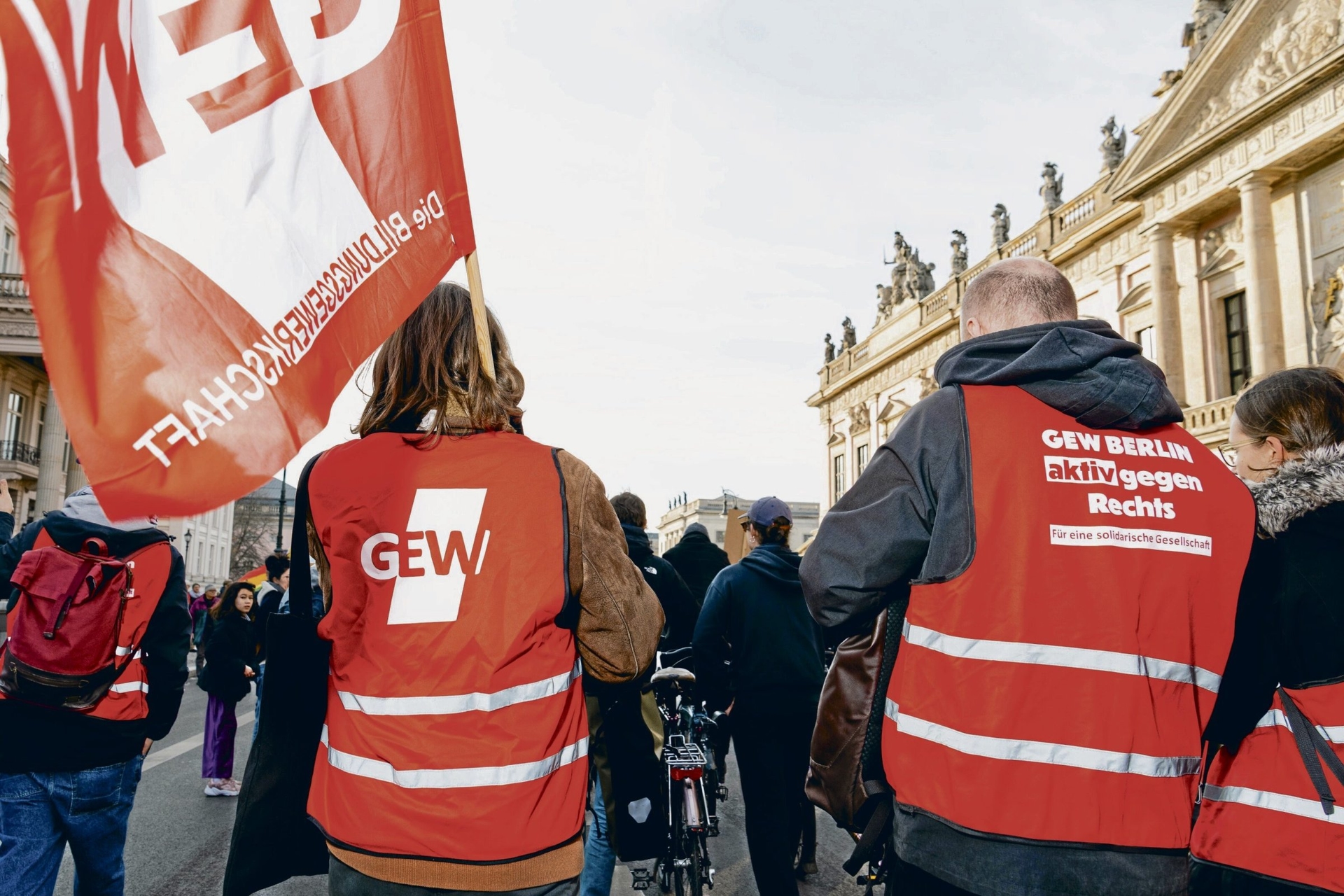 Eğitim ve Sosyal İşler | Berlin'in kemer sıkma politikası: Geniş uçuruma yönelik kesintiler