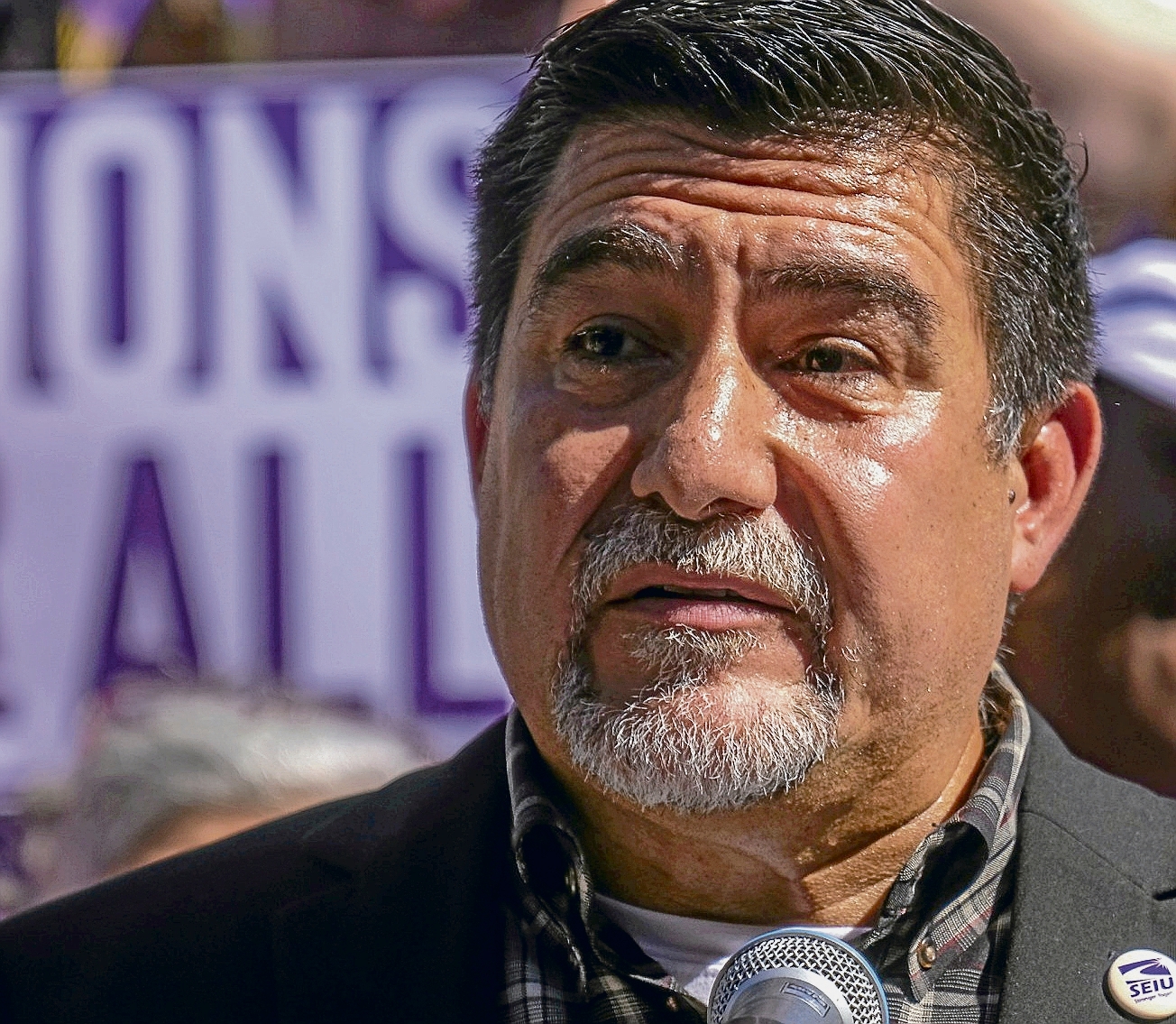 USA | David Huerta: Union leader arrested in Los Angeles