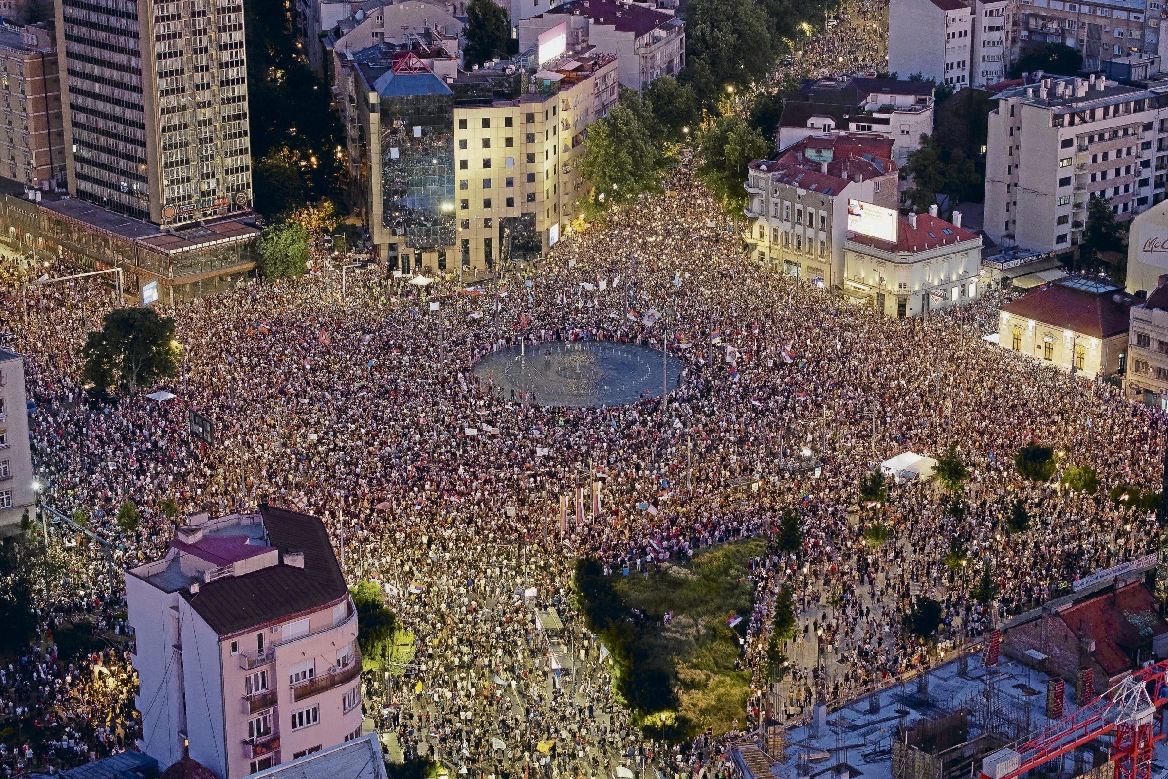 Protests | Serbia: "We are facing a conflict between two futures"