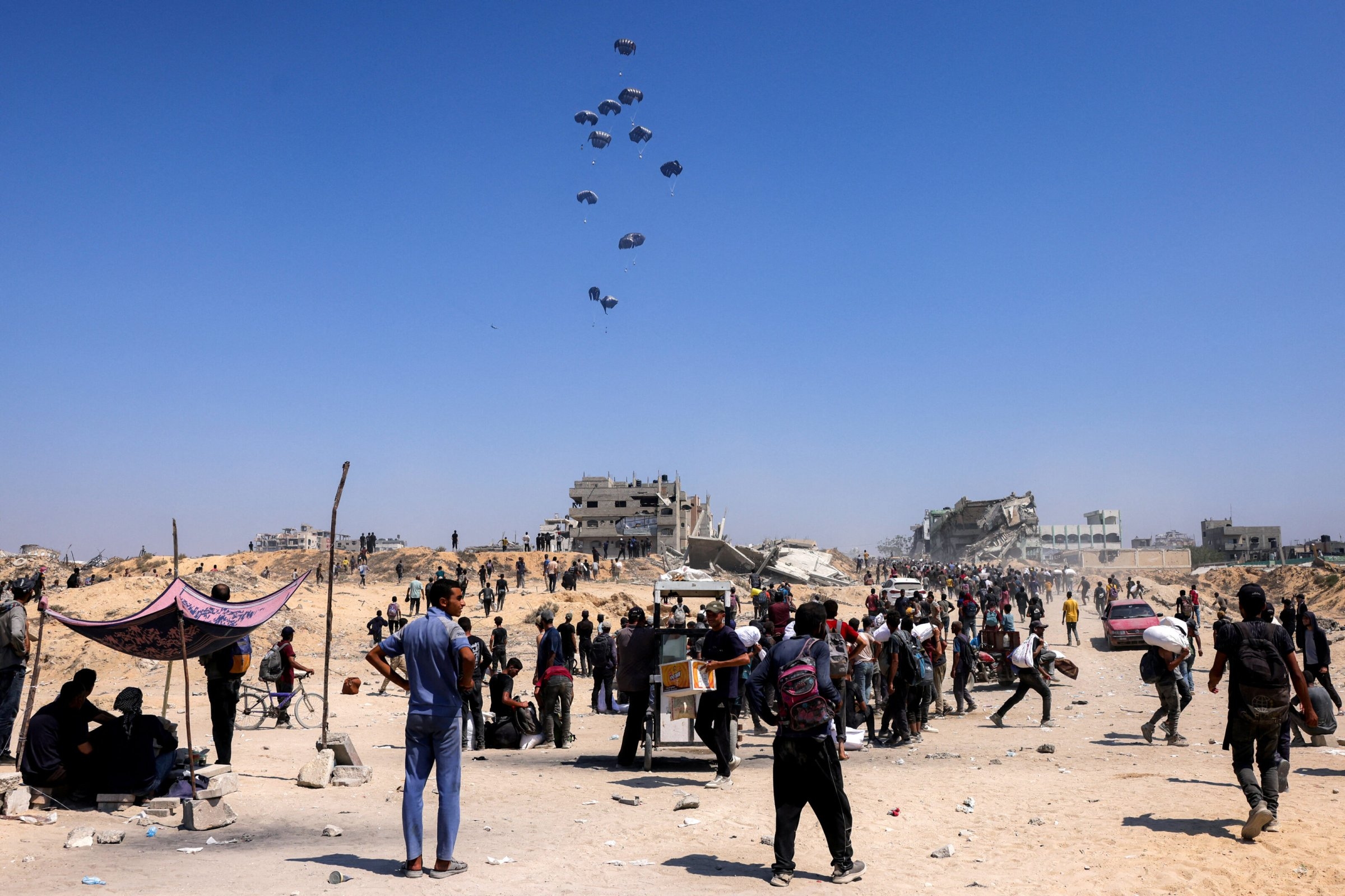 Gaza War | Israel offers "humanitarian pauses in fighting"