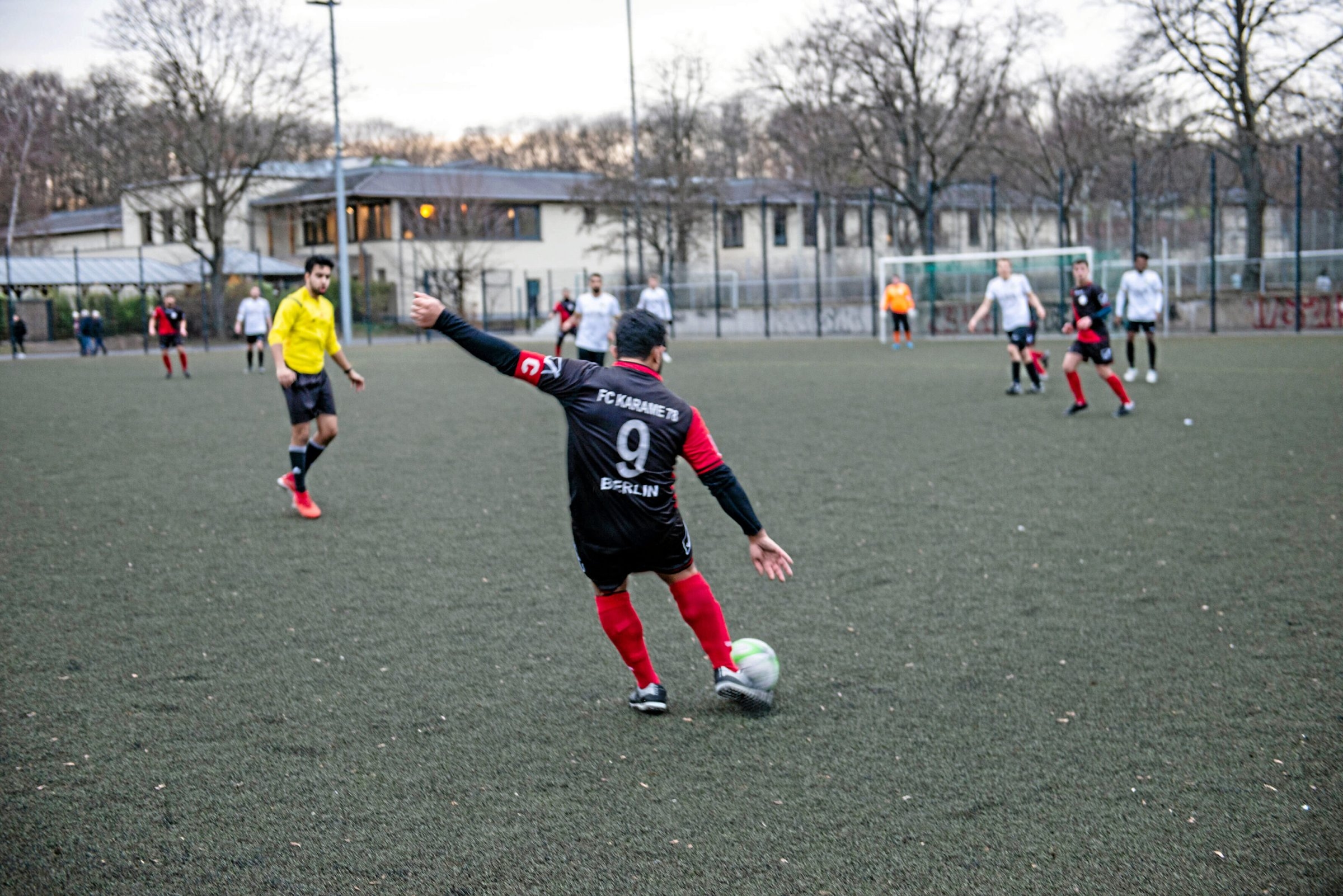 Gaza-oorlog | "Voetbal is een afleiding": FC Karame en het conflict in Berlijn
