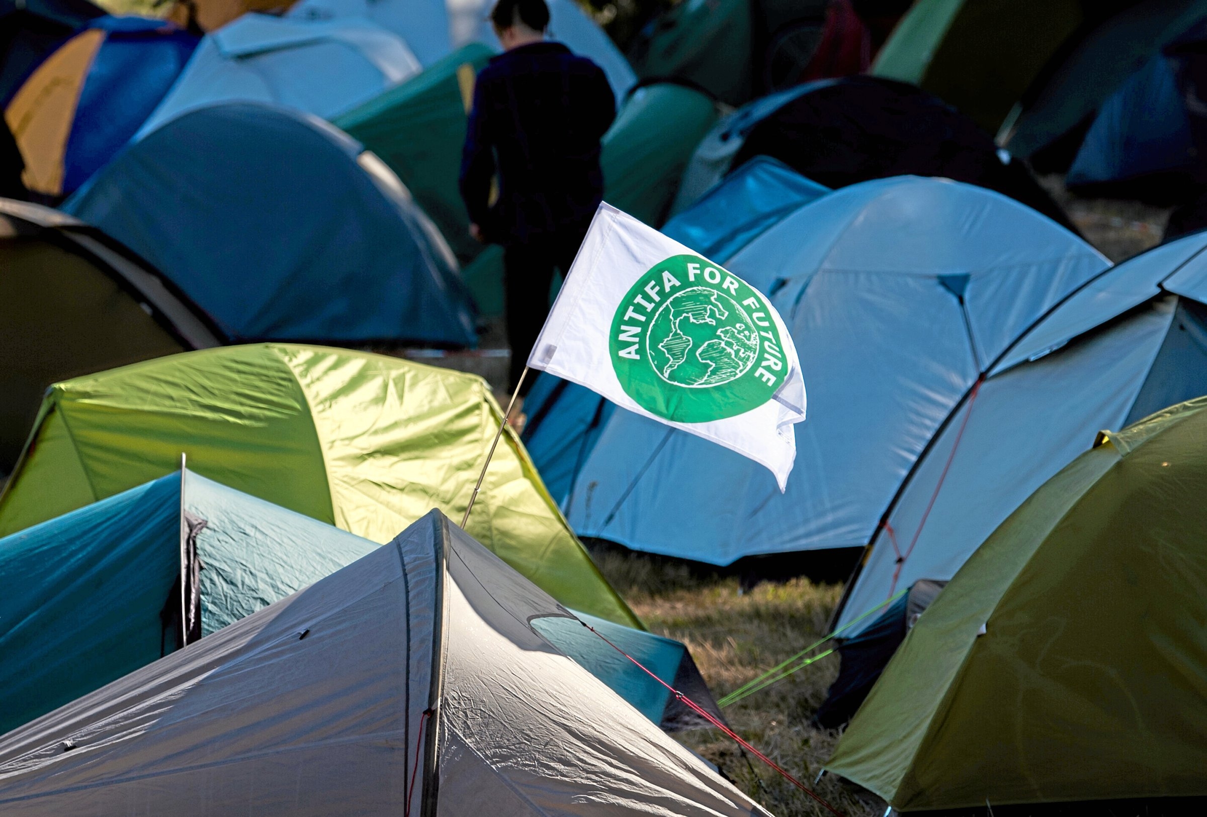 Frankfurt | System Change Camp: "Oorlogen voeden de klimaatcrisis"