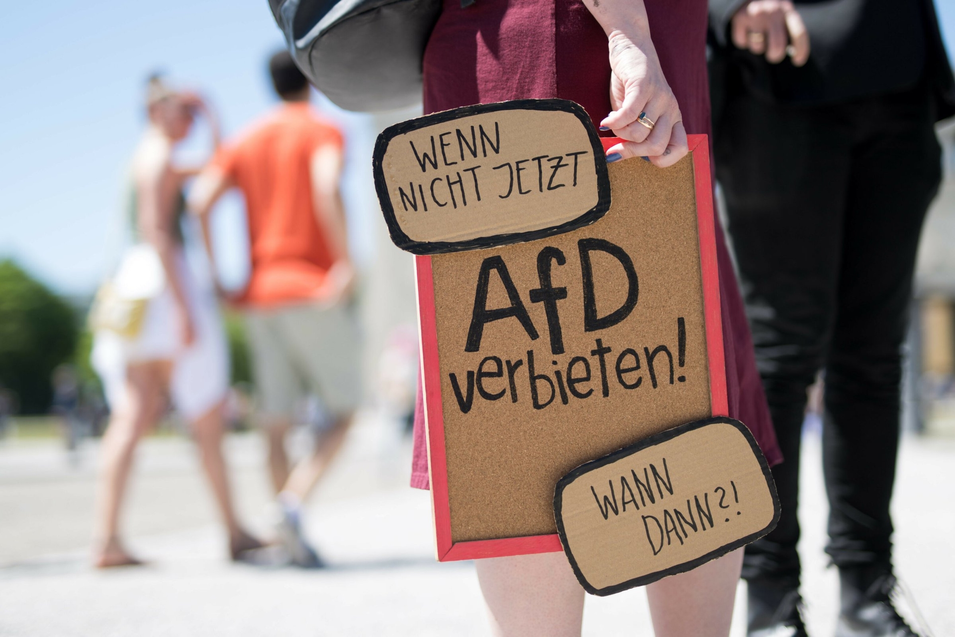 Yeni çalışma | Sağcı aşırılıkçı AfD'nin yasaklanması için iyi şanslar