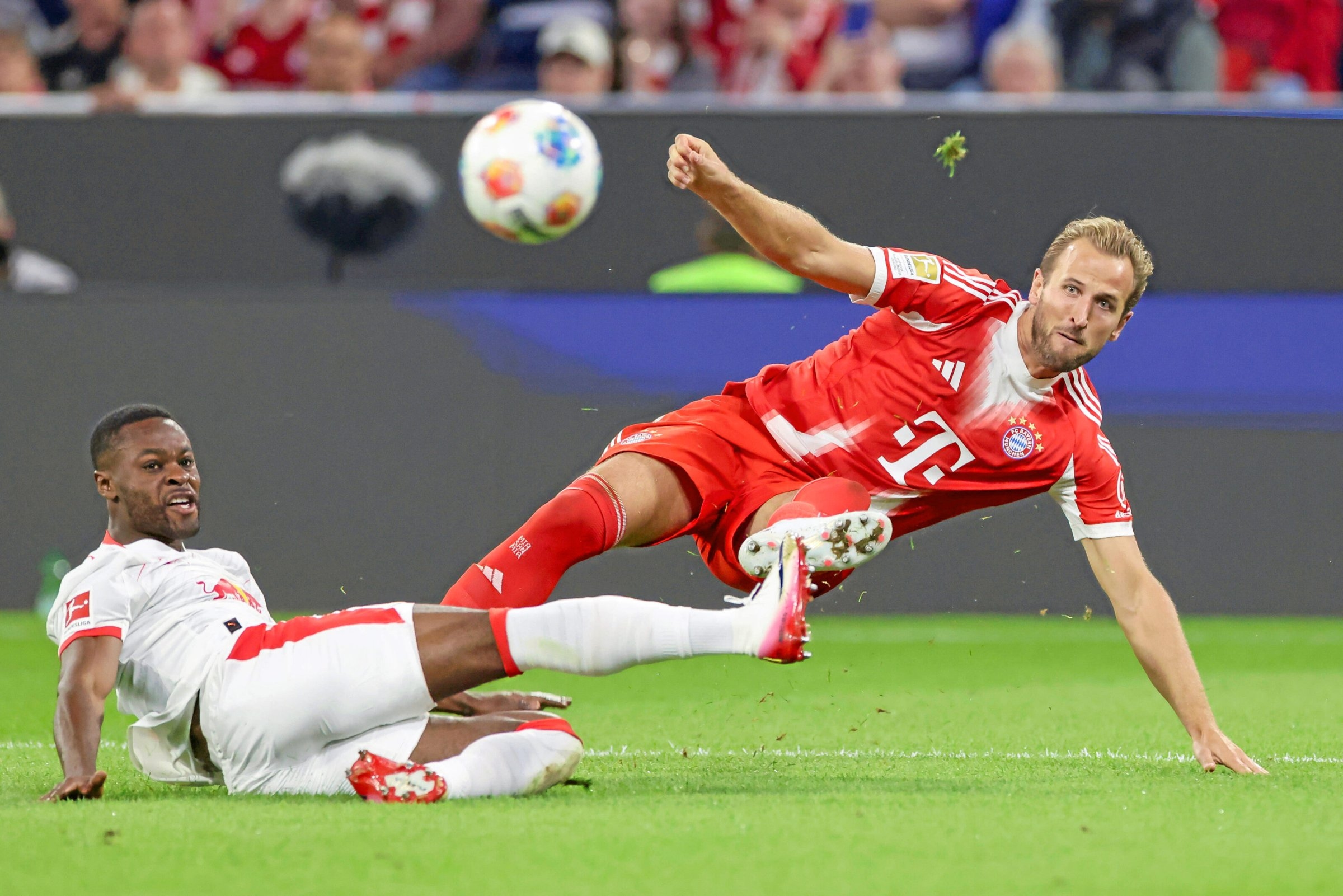 BallHaus Doğu | Bundesliga: Kapitalizmin belirsizliğinde