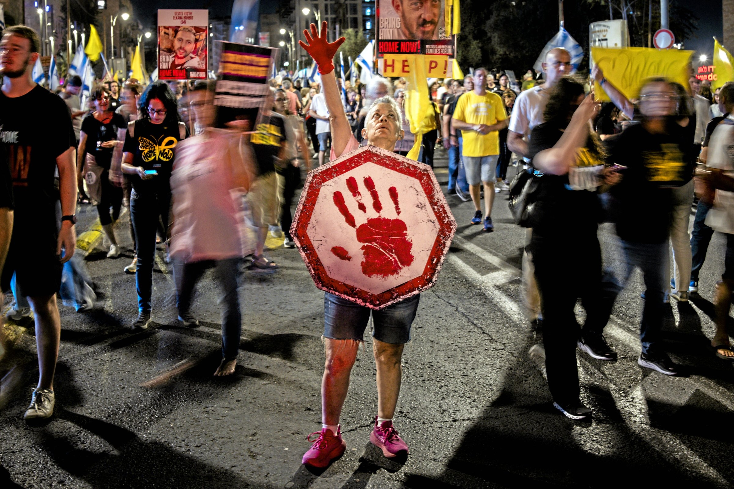 Gaza-Krieg | Massenprotest in Jerusalem – Geisel-Angehörige fordern Deal