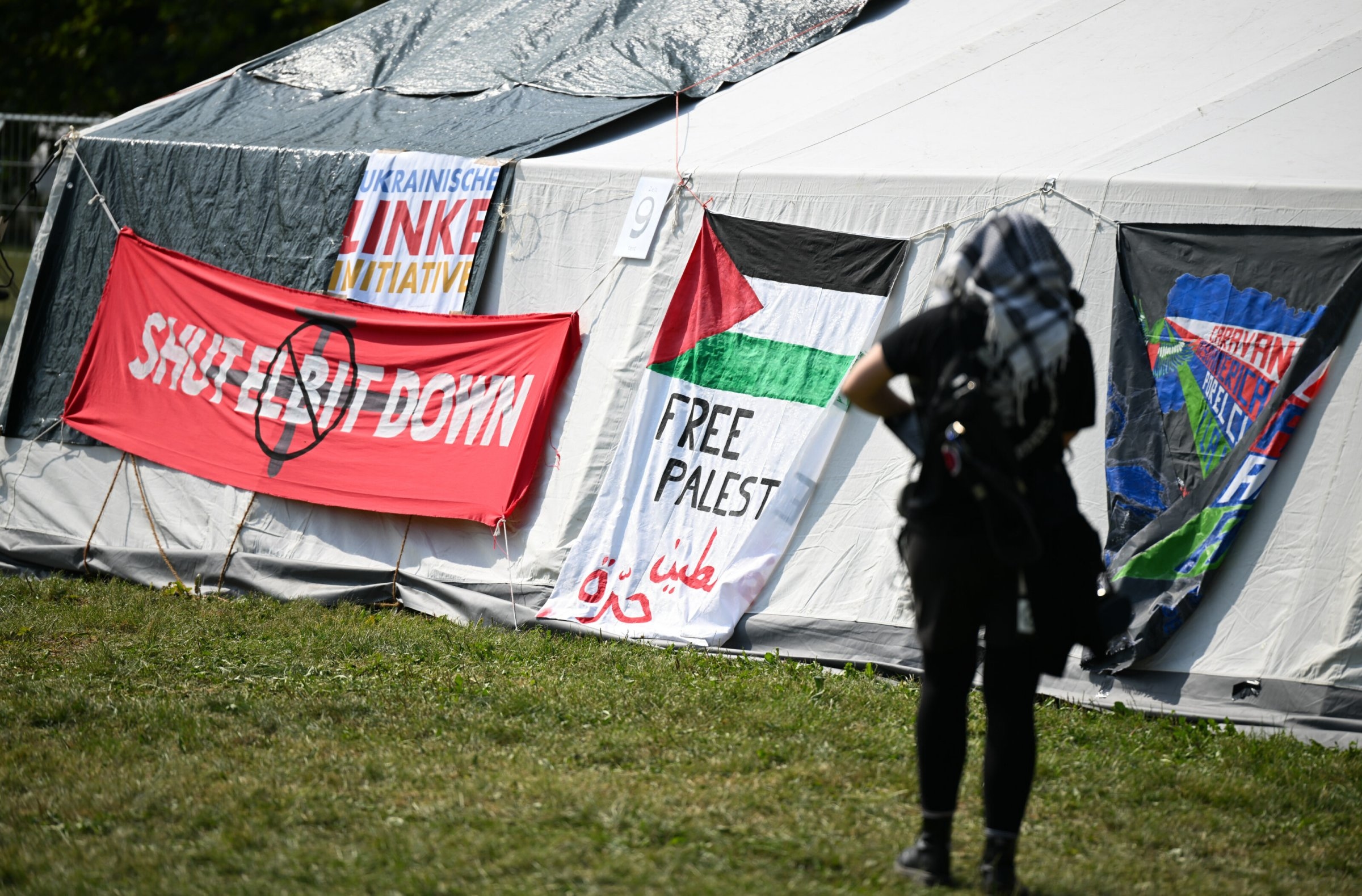 Medio Oriente | "Azione Palestina": la sede centrale di Elbit occupata in Germania
