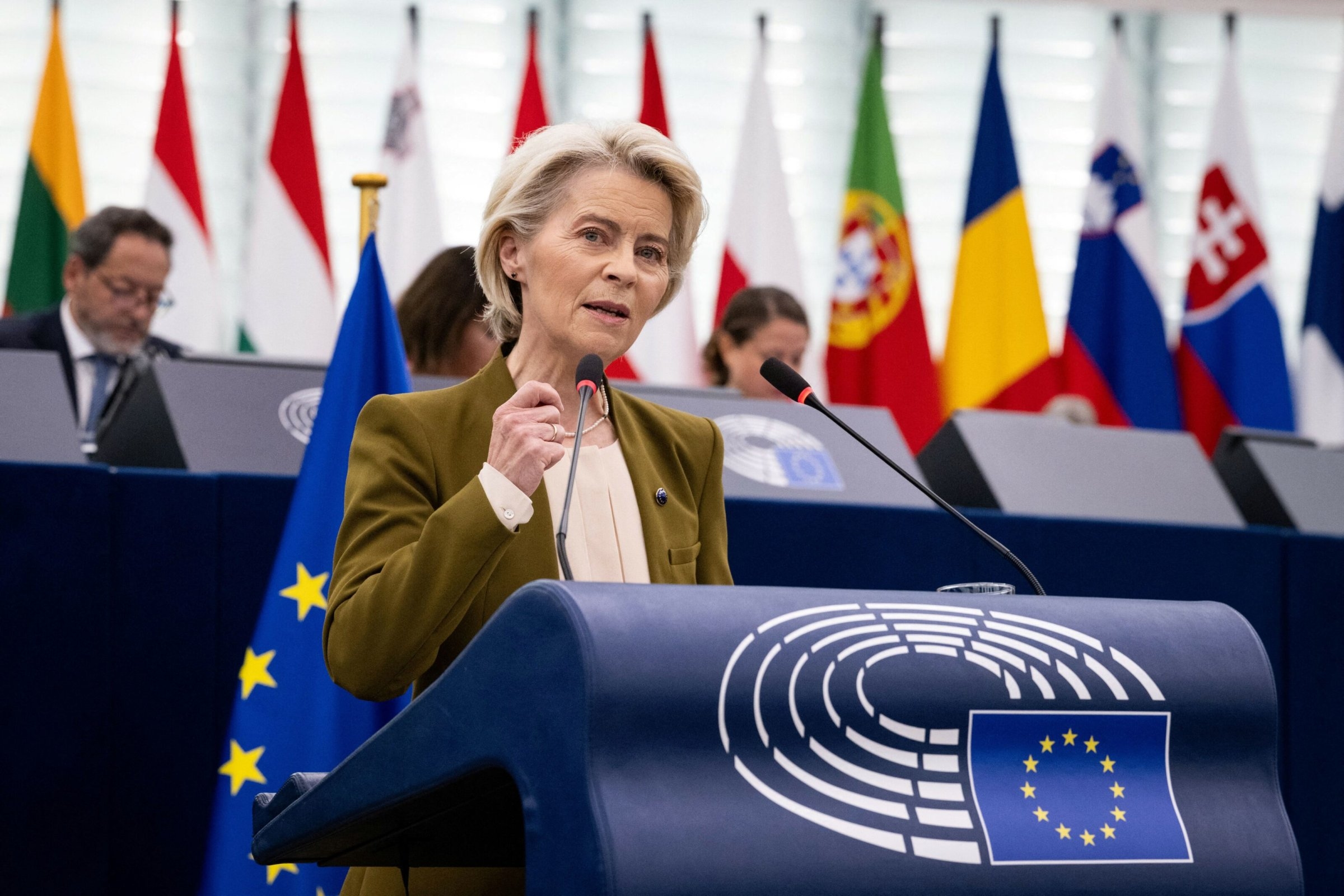 Discurso sobre o Estado da UE | Von der Leyen: Muitas palavras, pouco realismo