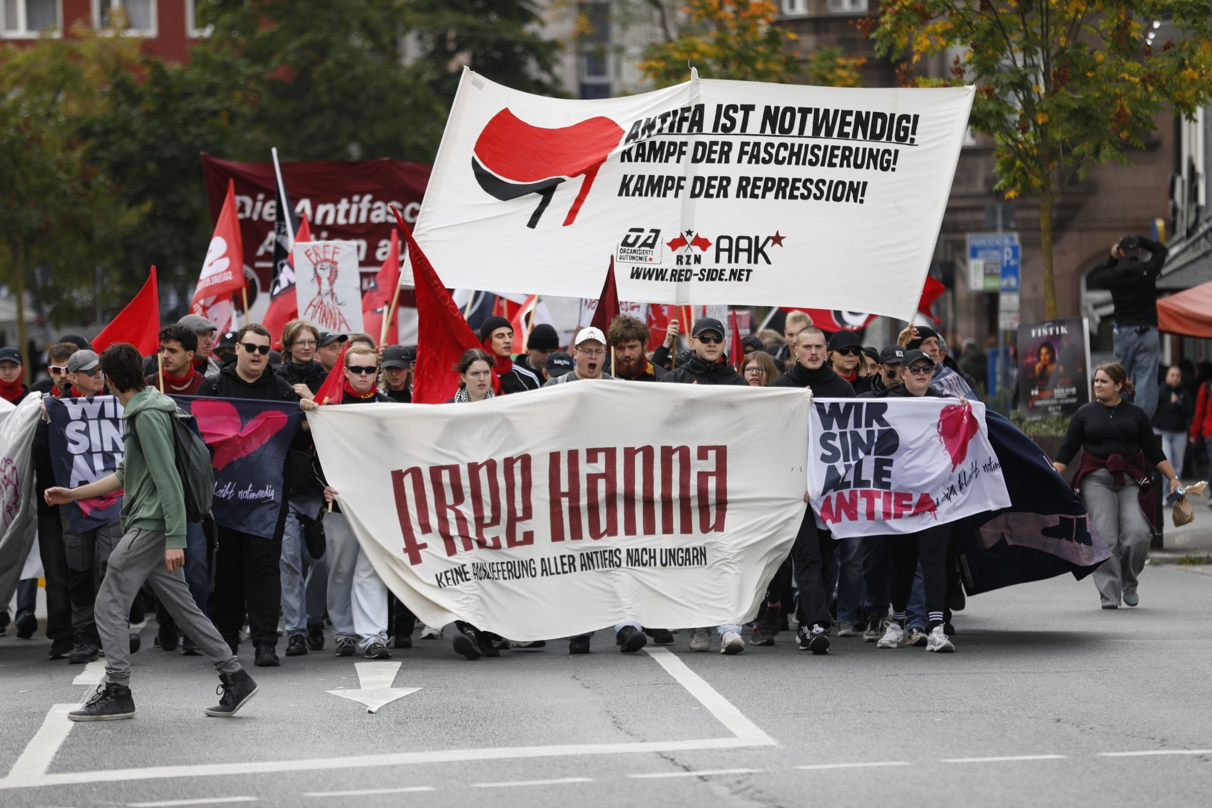 Antifa | Nach Urteil gegen Antifaschistin: Solidemo für Hanna S.