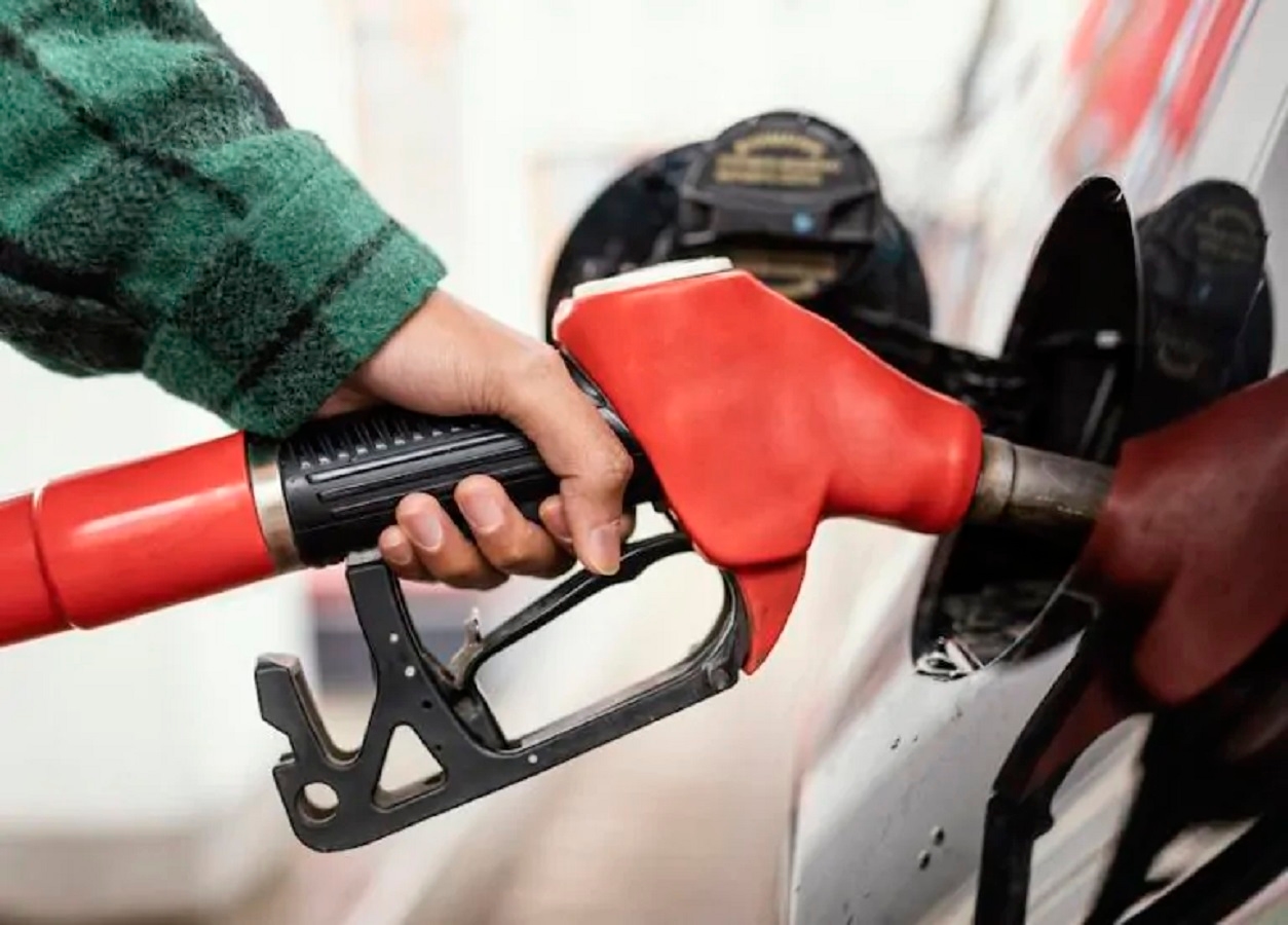 Precios de los combustibles, noticias de hoy: qué cambia con los nuevos impuestos especiales