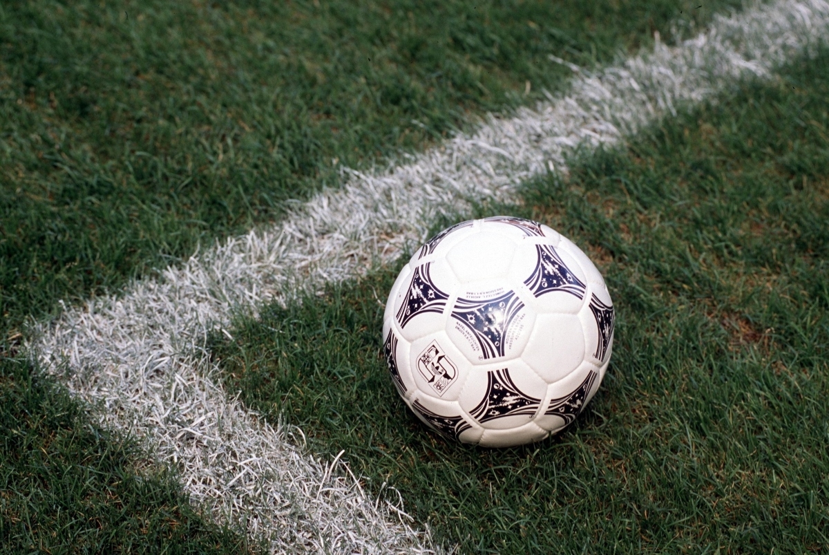 Salernitana, 8 voetballers vergiftigd: nu liggen ze in het ziekenhuis