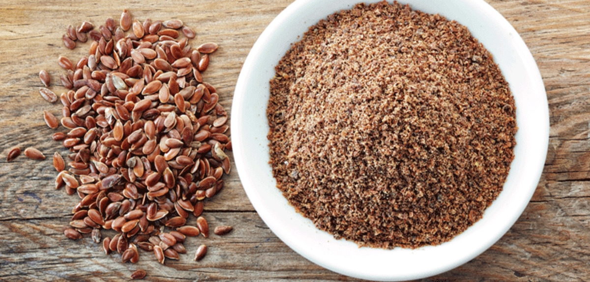 Trânsito intestinal lento? Descubra os benefícios da linhaça para constipação.