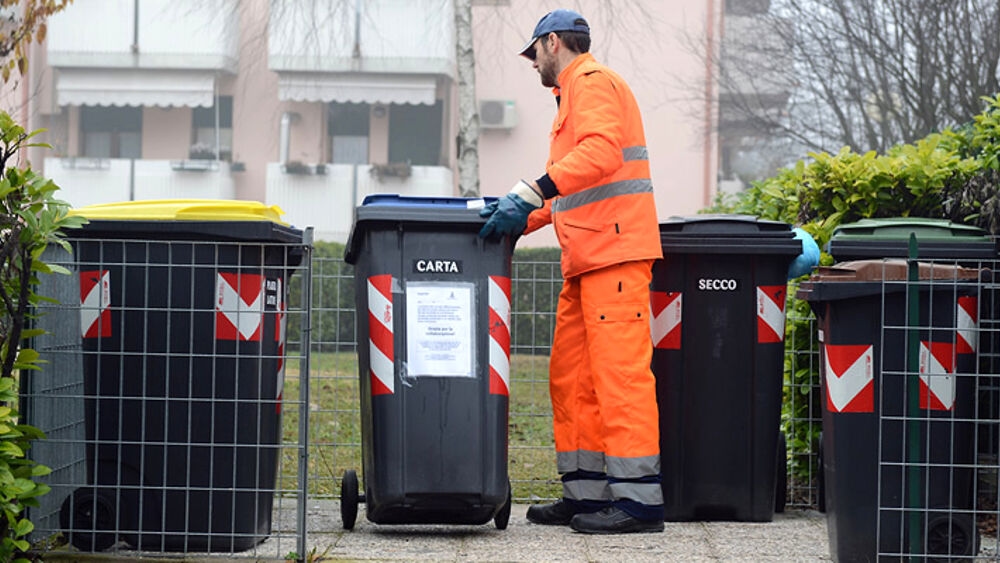 Porta a porta alla Sacra Famiglia, Legambiente: «Basta strumentalizzazioni politiche»