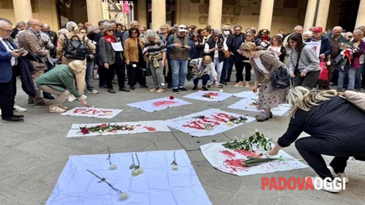 «Хватит бомбить Газу»: 500 человек в центре Падуи просят мира