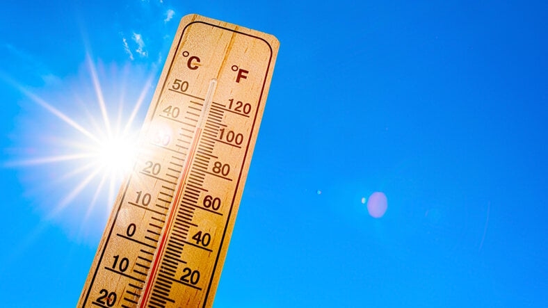 Été 2025 : des températures anormalement élevées et des orages fréquents attendus dans plusieurs régions