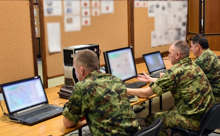 Das Vezhba-Team der Drinsk-Brigade führt SE im Zentrum für Simulationstraining in Belgrad durch