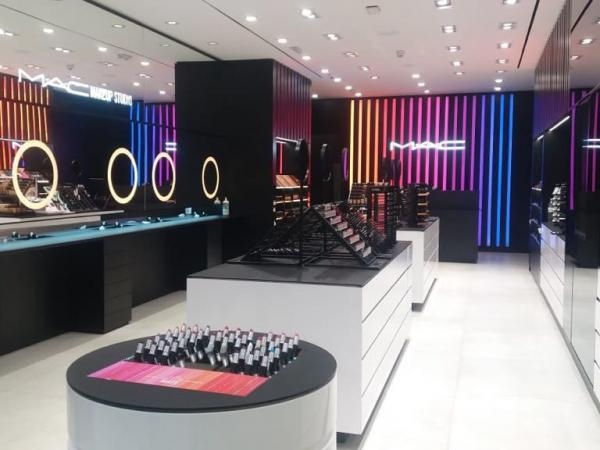 MAC Cosmetics lanza tres innovaciones para redefinir el maquillaje de labios y rostro