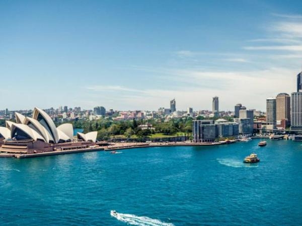 Von der Wüste zum Leben: Australiens größter See taucht wieder auf