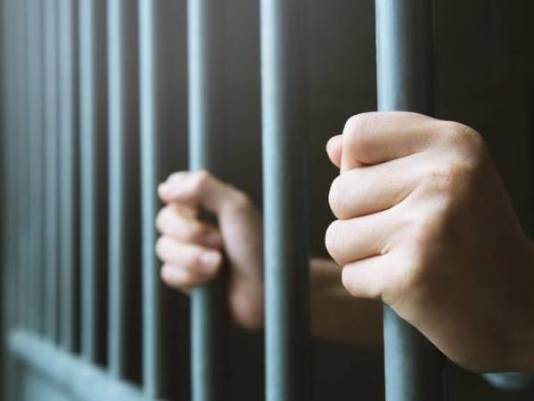 Five inmates are recaptured after escaping from a New Orleans jail.