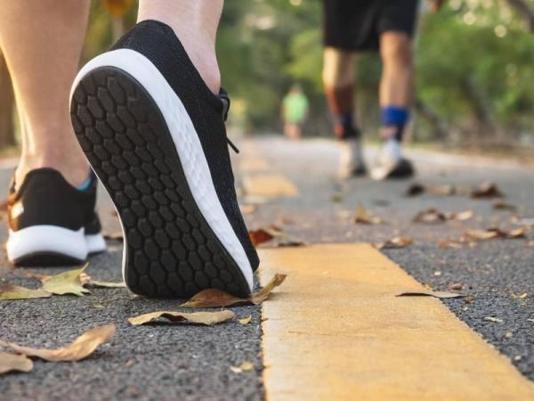 El método japonés que te pone en forma y solo requiere caminar: ¿cómo funciona?