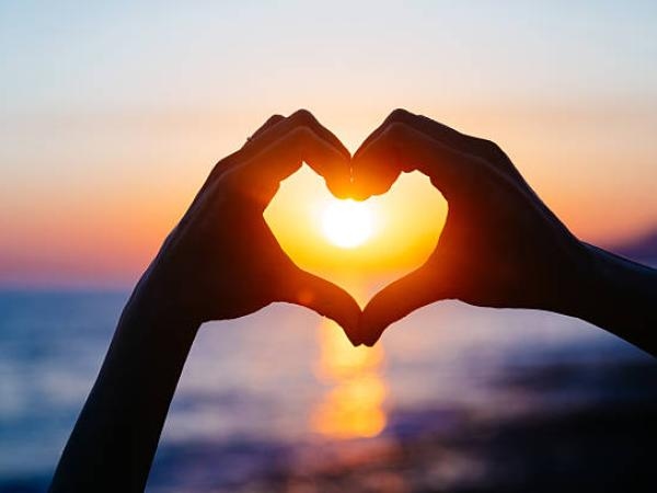 Areas of the world where people feel most in love... and Colombia is at the top.
