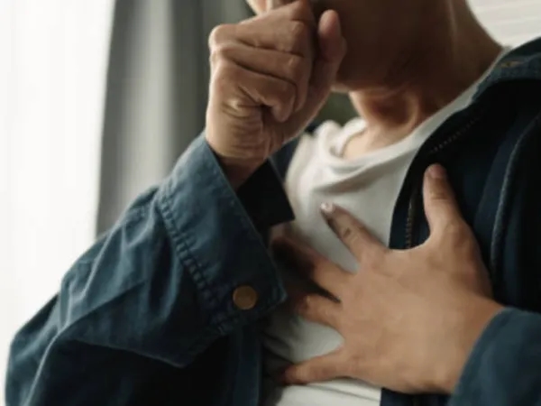 Retiran de Colombia un supuesto 'limpiador de pulmones': esta fue la alerta de Invima