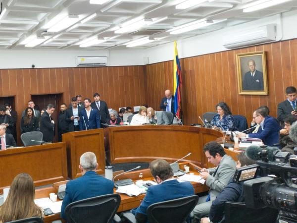 Em meio a ameaças e tensões, o Partido Trabalhista vive uma semana crucial no Congresso.