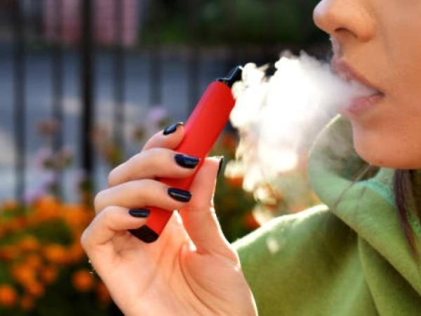 U kunt deze ziekten hebben: de risico's van het roken van e-sigaretten of vapers